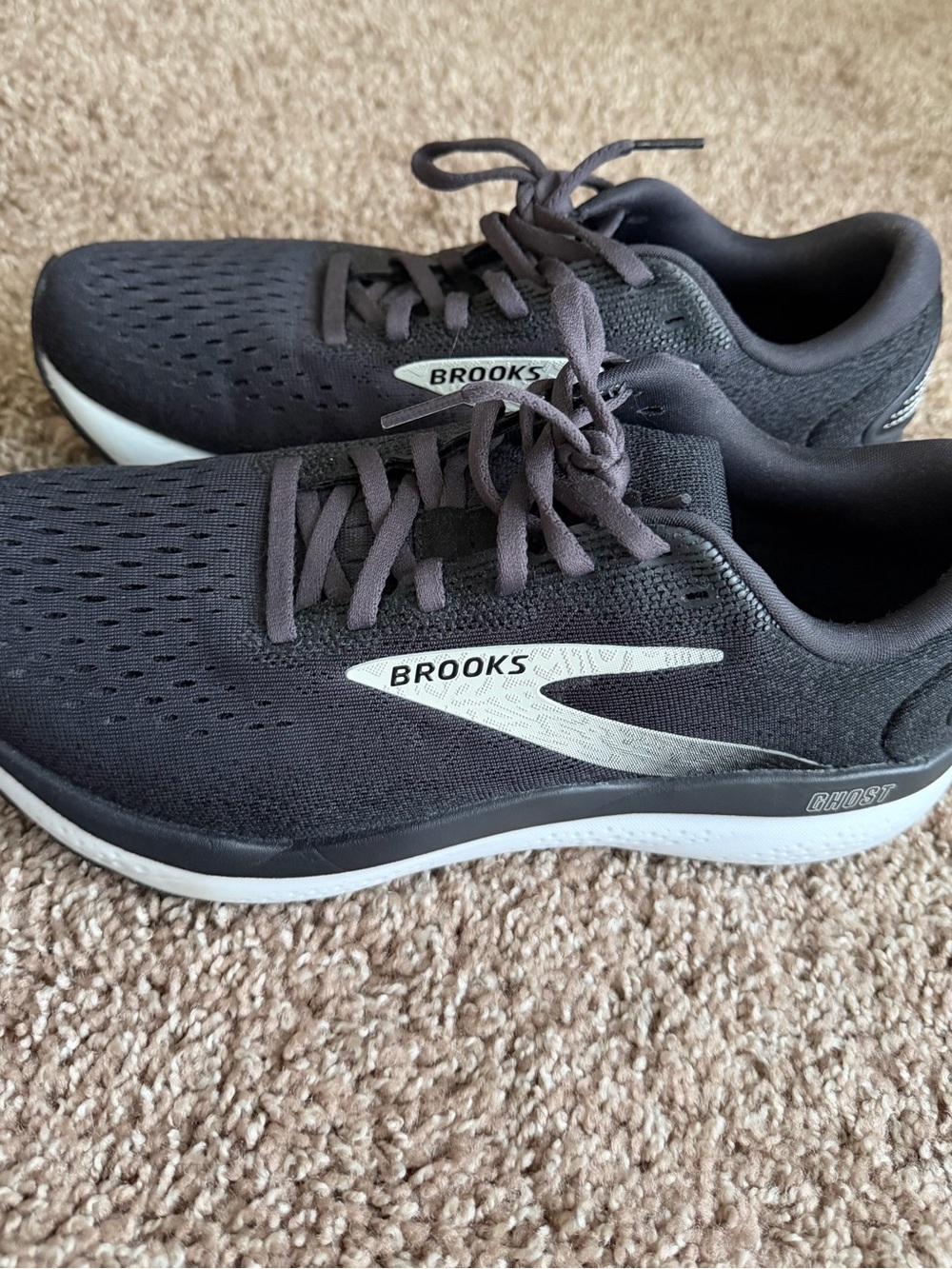 Brooks Black and White Women's Running Sneakers